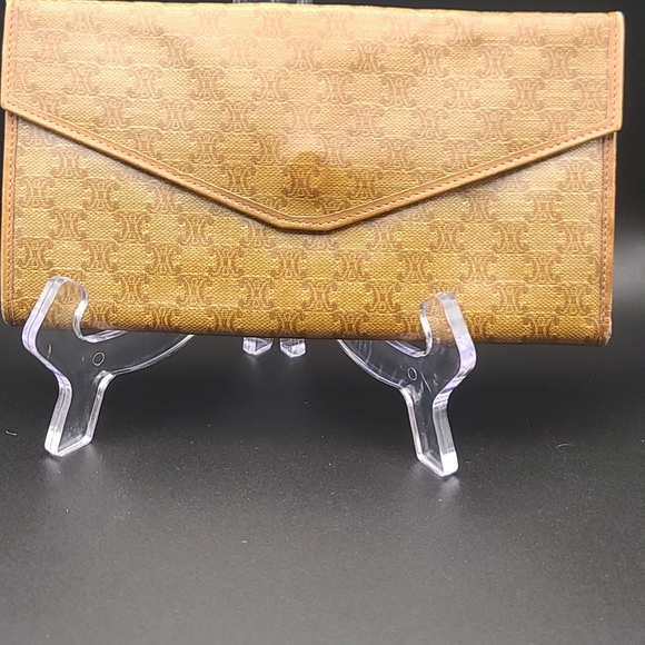Celine bifold - Picture 5 of 16